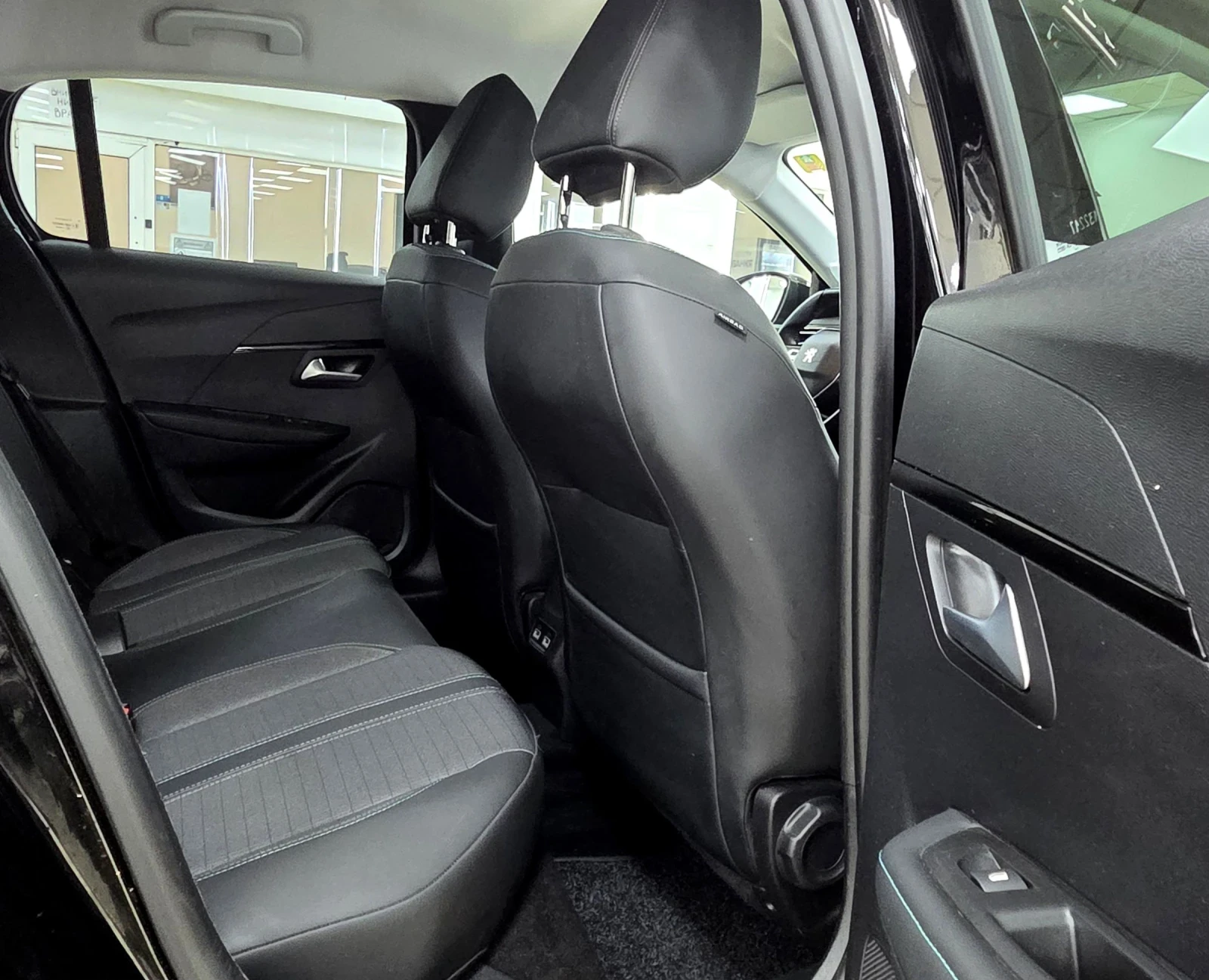 Peugeot 208 Allure/Virtual/Navi/Kamera - изображение 9