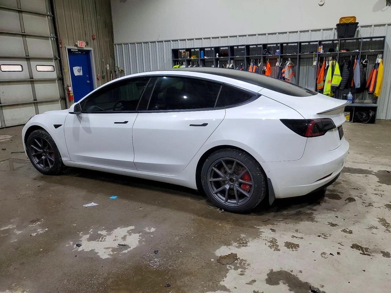 Tesla Model 3 DUAL MOTOR LONG RANGE PERFORMANCE AWD ТЕРМОПОМПА, снимка 2 - Автомобили и джипове - 54207175