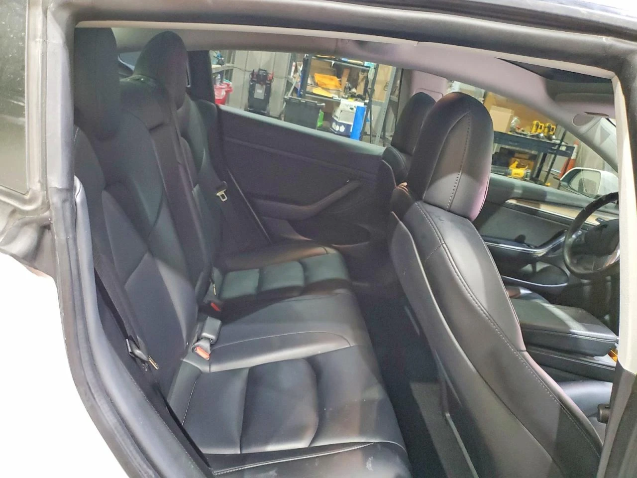 Tesla Model 3 DUAL MOTOR LONG RANGE PERFORMANCE AWD ТЕРМОПОМПА, снимка 10 - Автомобили и джипове - 54207175