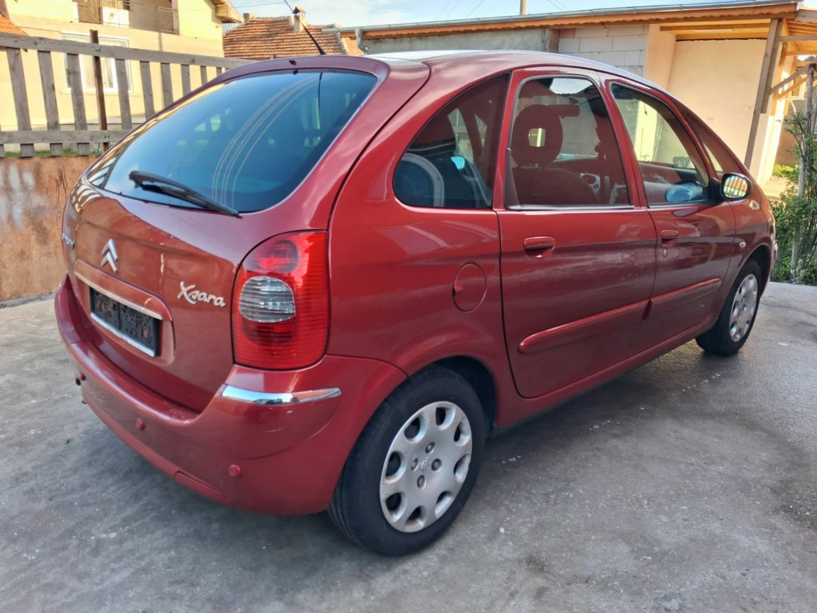 Citroen Xsara picasso 1.6HDI, снимка 6 - Автомобили и джипове - 54445146