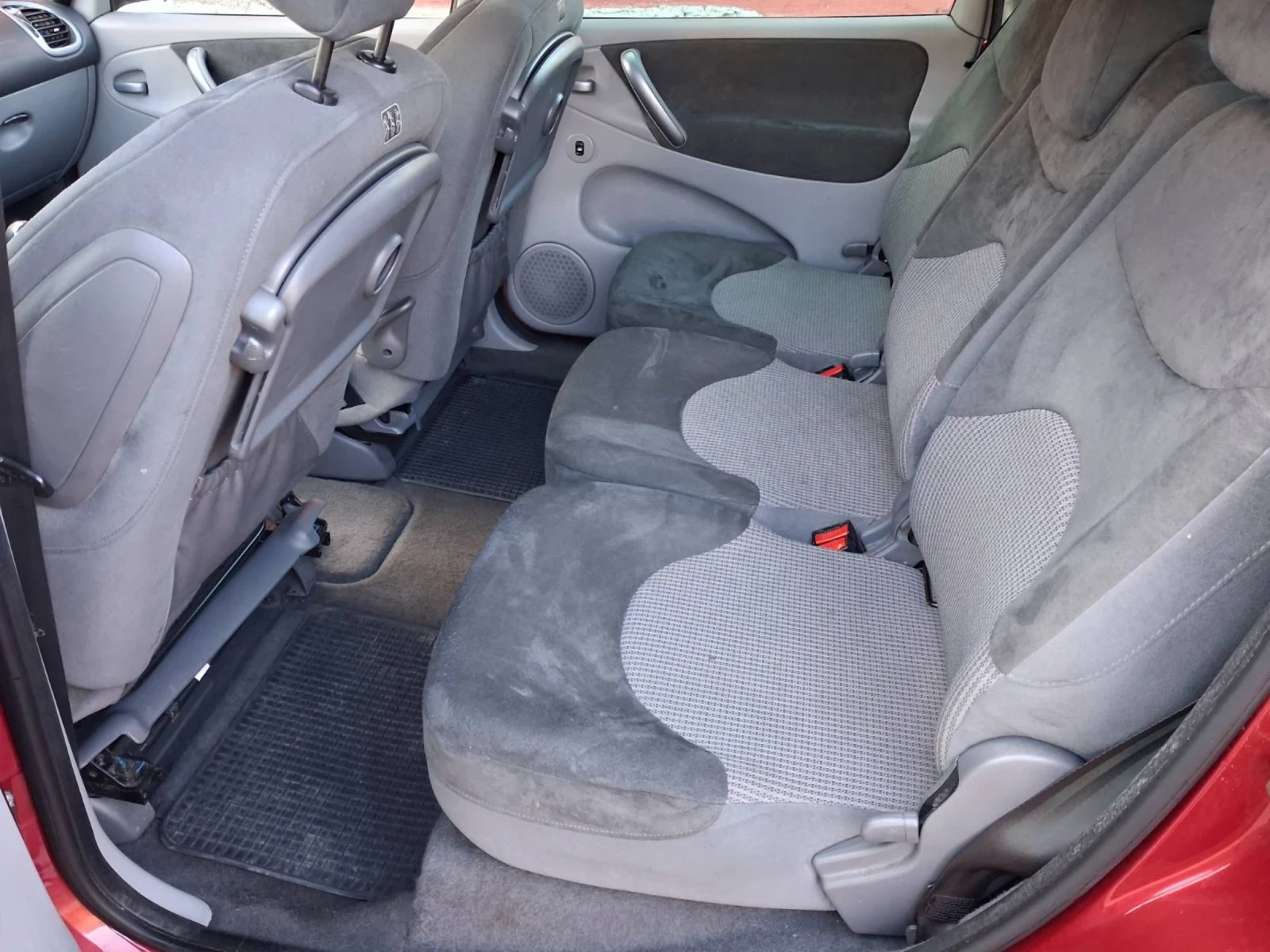 Citroen Xsara picasso 1.6HDI, снимка 12 - Автомобили и джипове - 54445146