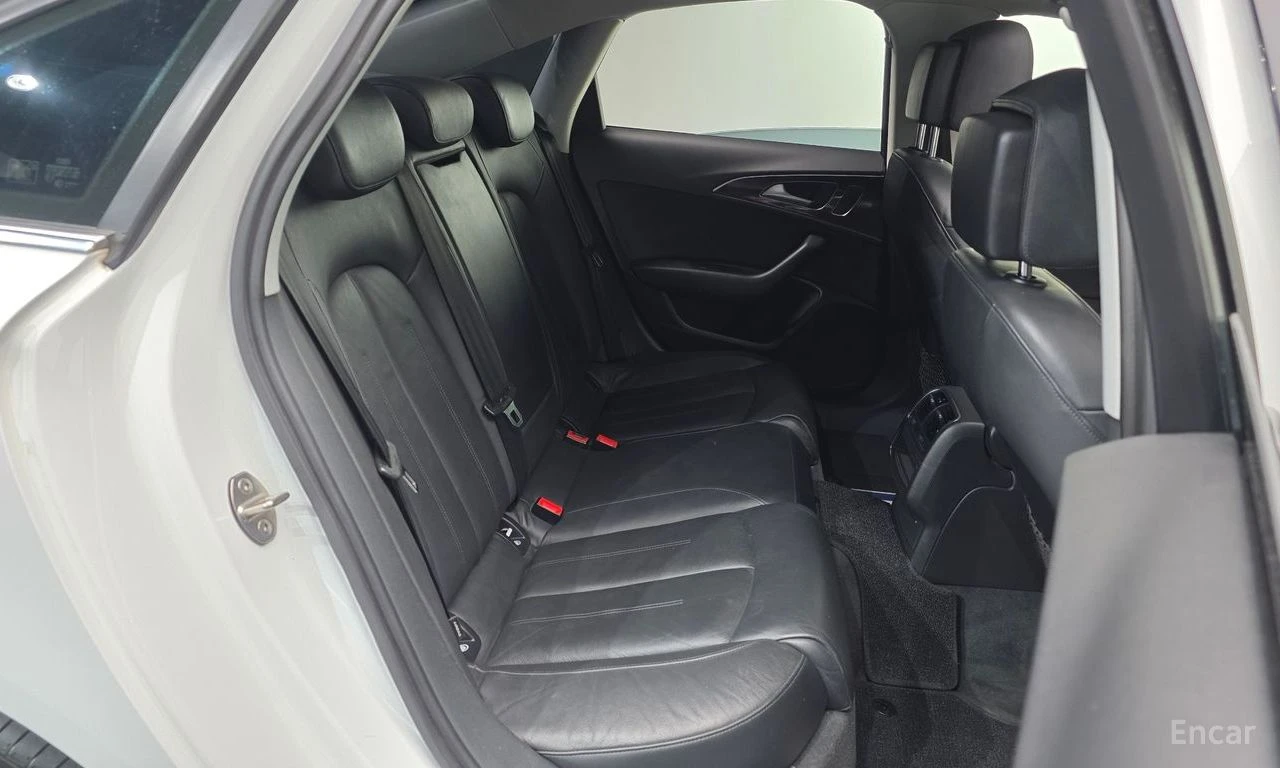 Audi A6 3.0 TFSI Quattro* DISTRONIC* ПОДГРЕВ* КАМЕРА* , снимка 14 - Автомобили и джипове - 54749336