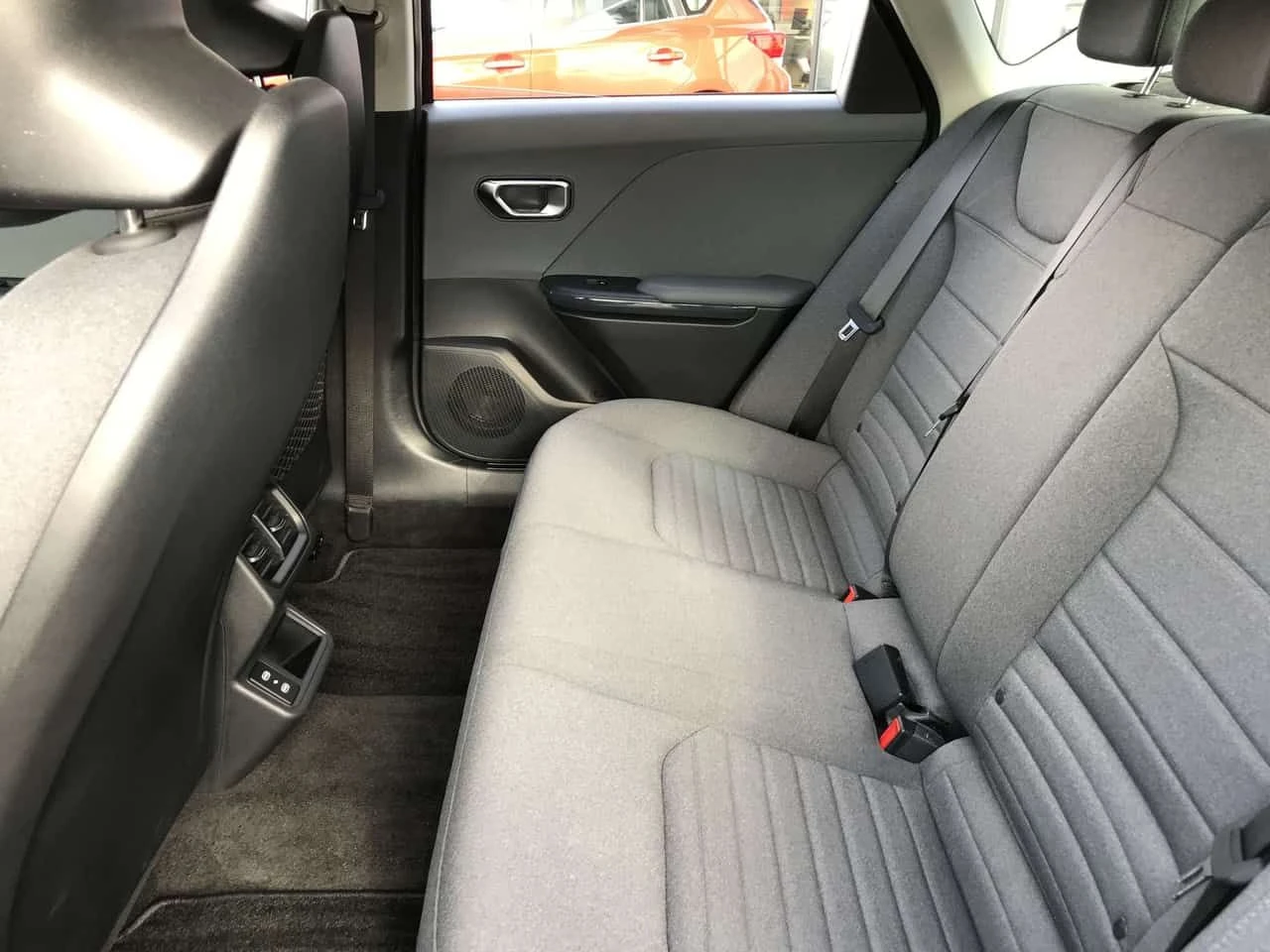 Kia K4 * ФИКСИРАНА ЦЕНА ДО БЪЛГАРИЯ* , снимка 13 - Автомобили и джипове - 54913486