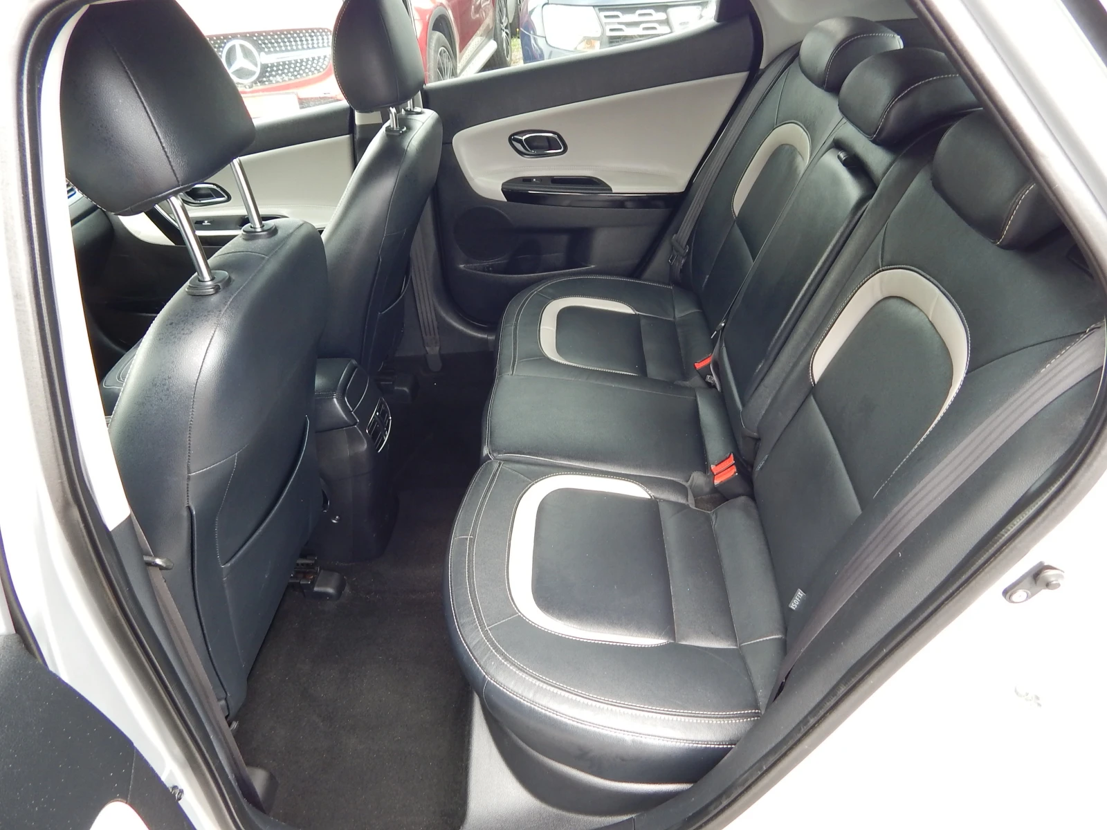 Kia Ceed 1.6i* 148000km.* АВТОМАТИК* , снимка 15 - Автомобили и джипове - 55314040