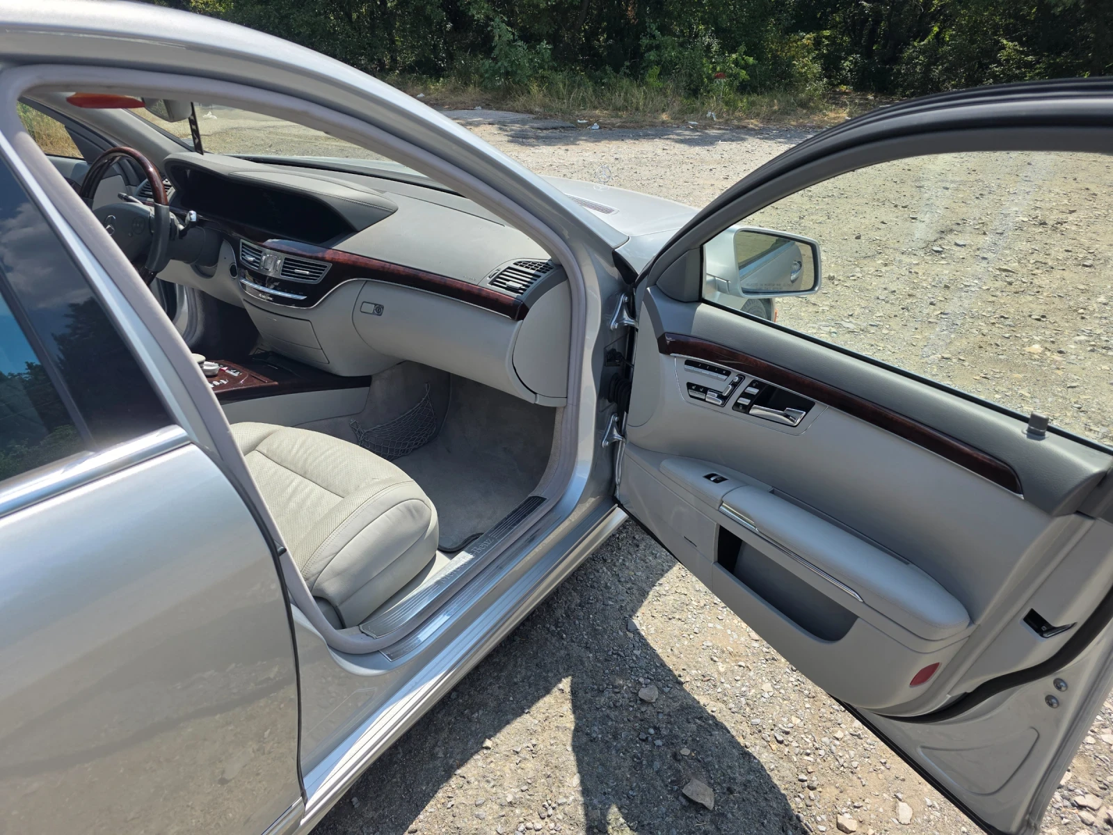 Mercedes-Benz S 550 4 MATIC, снимка 12 - Автомобили и джипове - 55546149