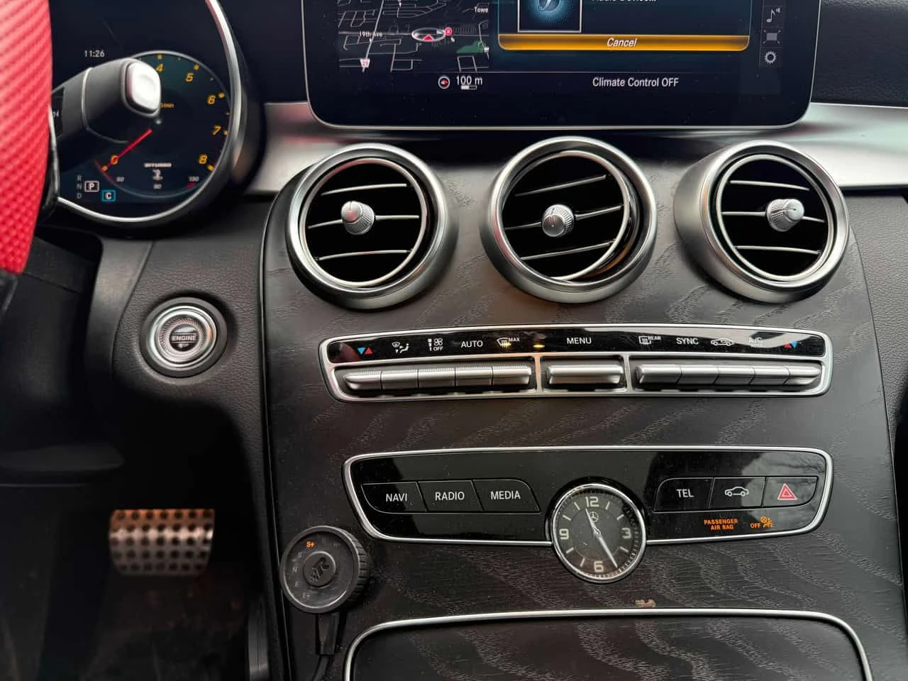 Mercedes-Benz C 43 AMG | DISTRONIC | BURMESTER | 360 | CARFAX | , снимка 11 - Автомобили и джипове - 55578397