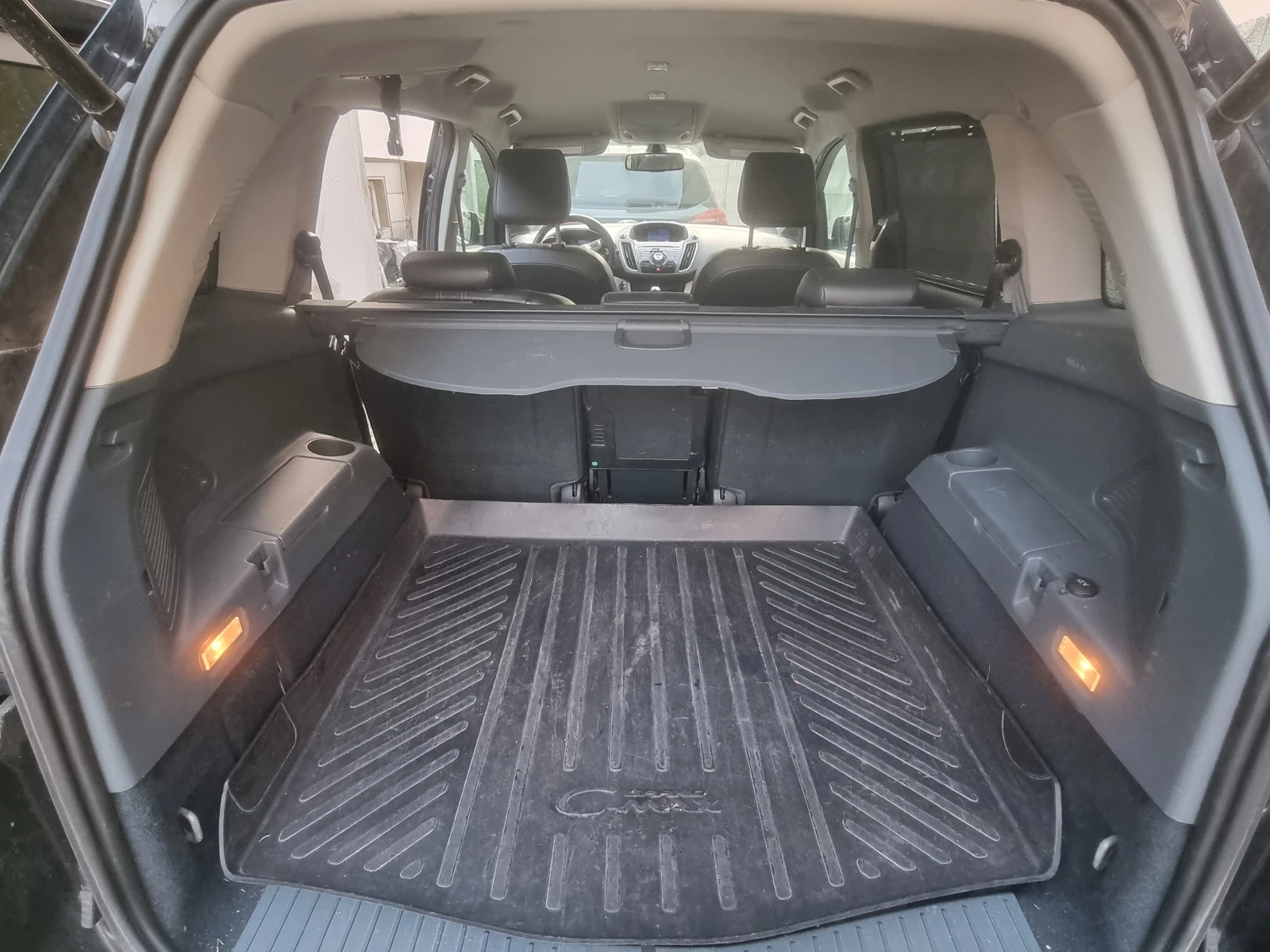 Ford Grand C-Max автоматик 163кс, снимка 11 - Автомобили и джипове - 55657647
