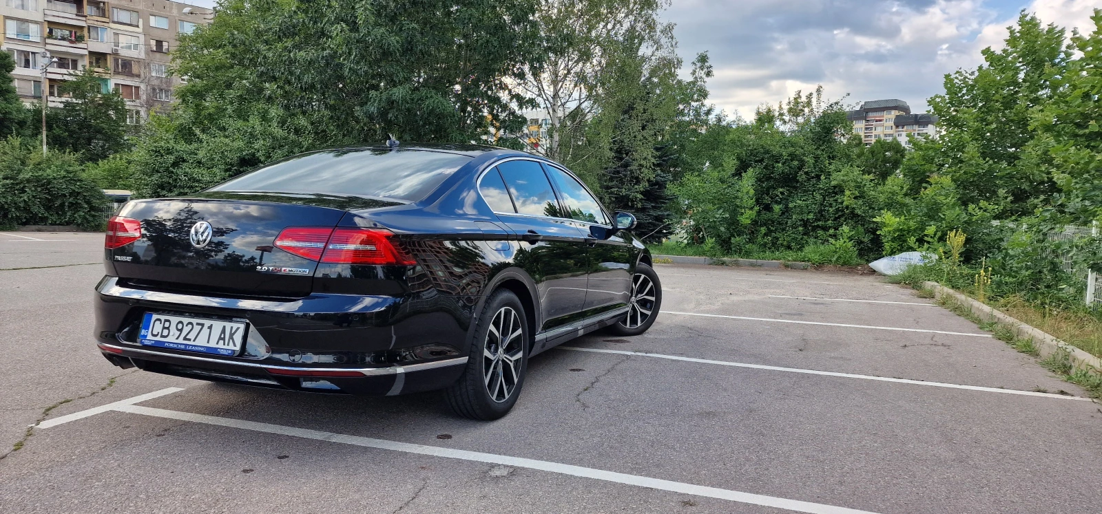 VW Passat, снимка 5 - Автомобили и джипове - 55672749