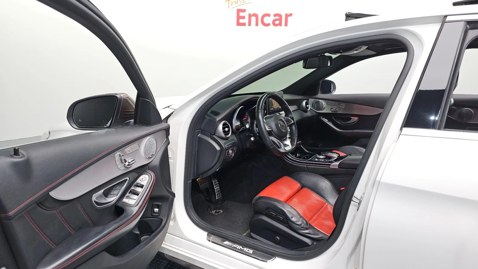 Mercedes-Benz C 63 AMG 4.0 V8 Biturbo | Mobile.bg � ����������� 8