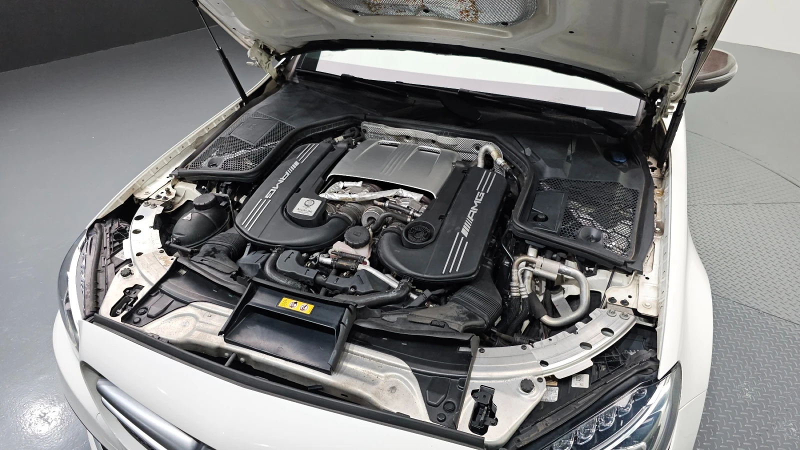 Mercedes-Benz C 63 AMG 4.0 V8 Biturbo | Mobile.bg � ����������� 5