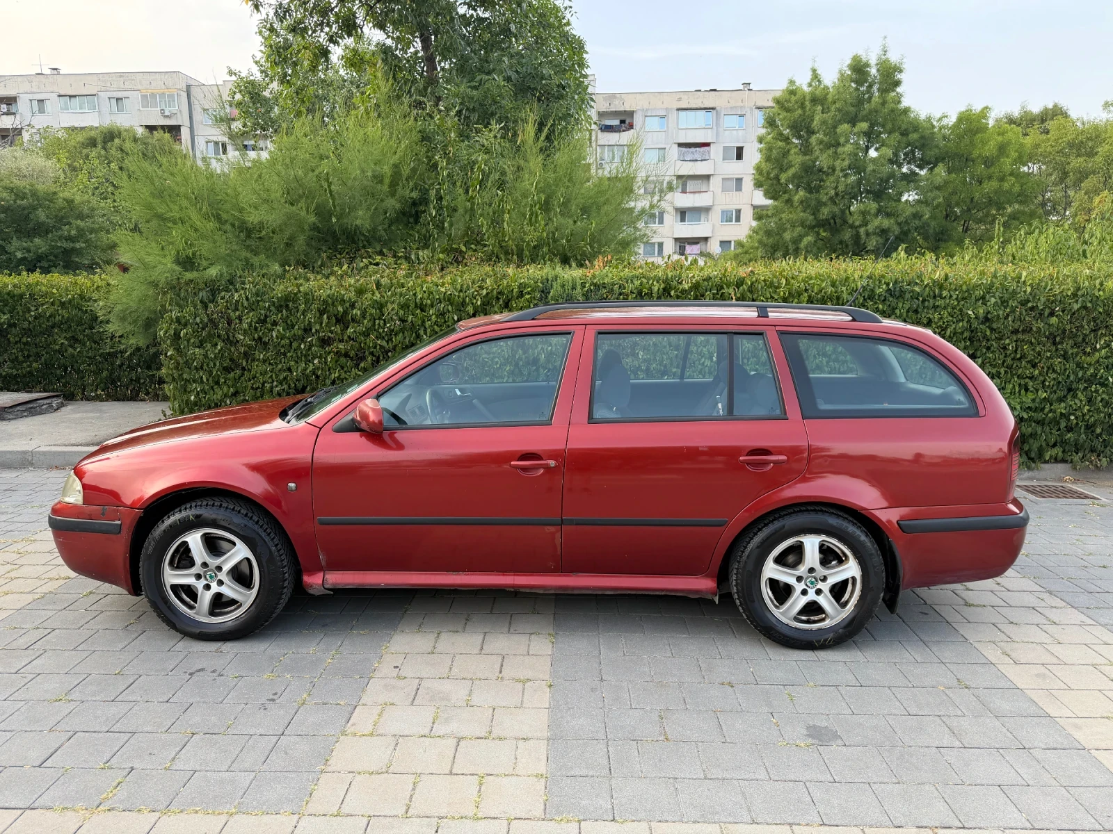 Skoda Octavia 1.9TDI 4x4, снимка 4 - Автомобили и джипове - 55890333