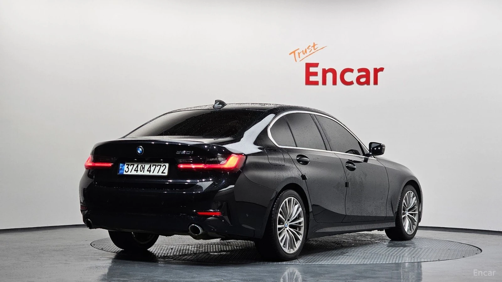 BMW 320 Luxury, снимка 2 - Автомобили и джипове - 56113545