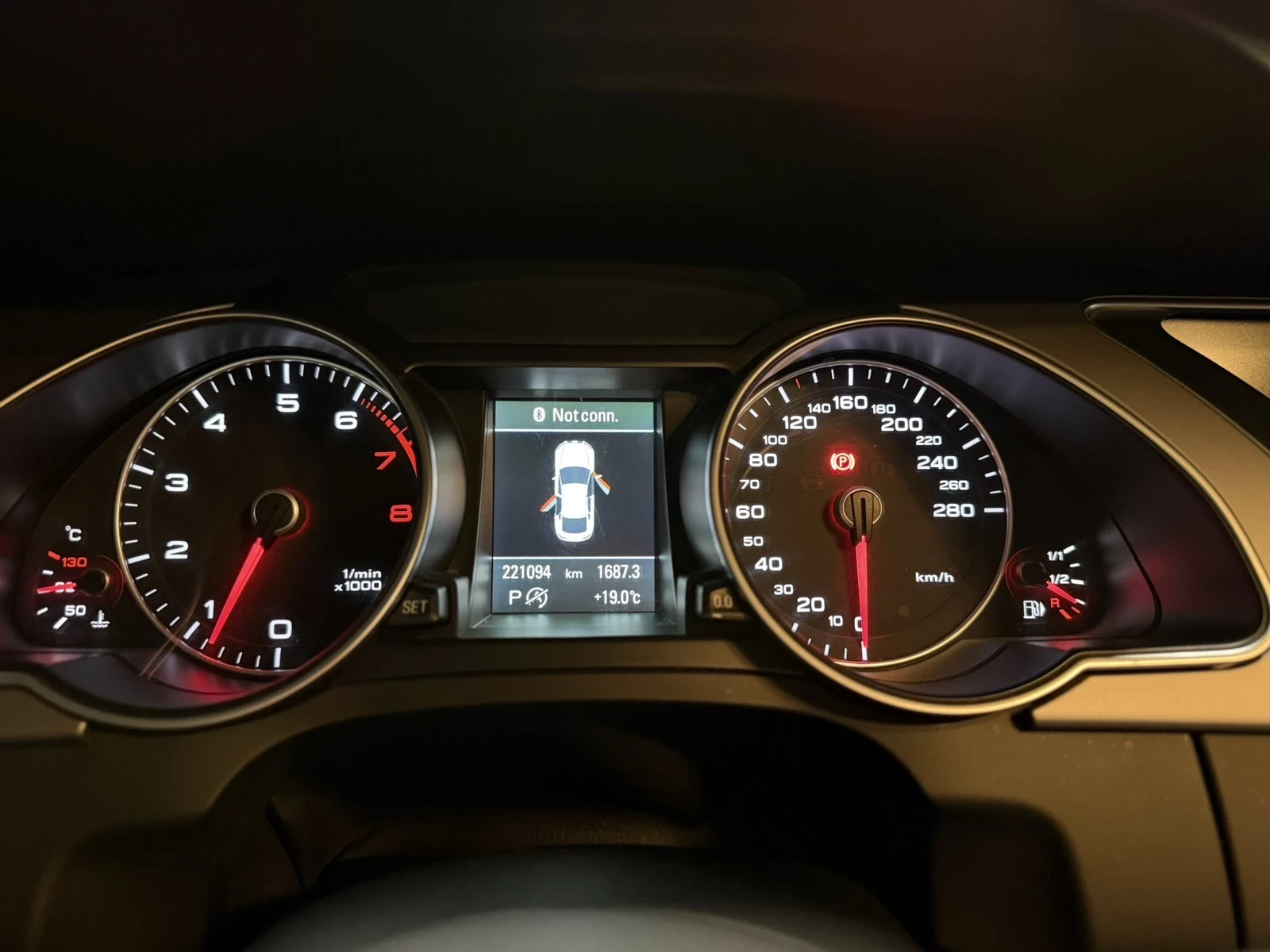 Audi A5 1.8 tfsi, снимка 3 - Автомобили и джипове - 56649110