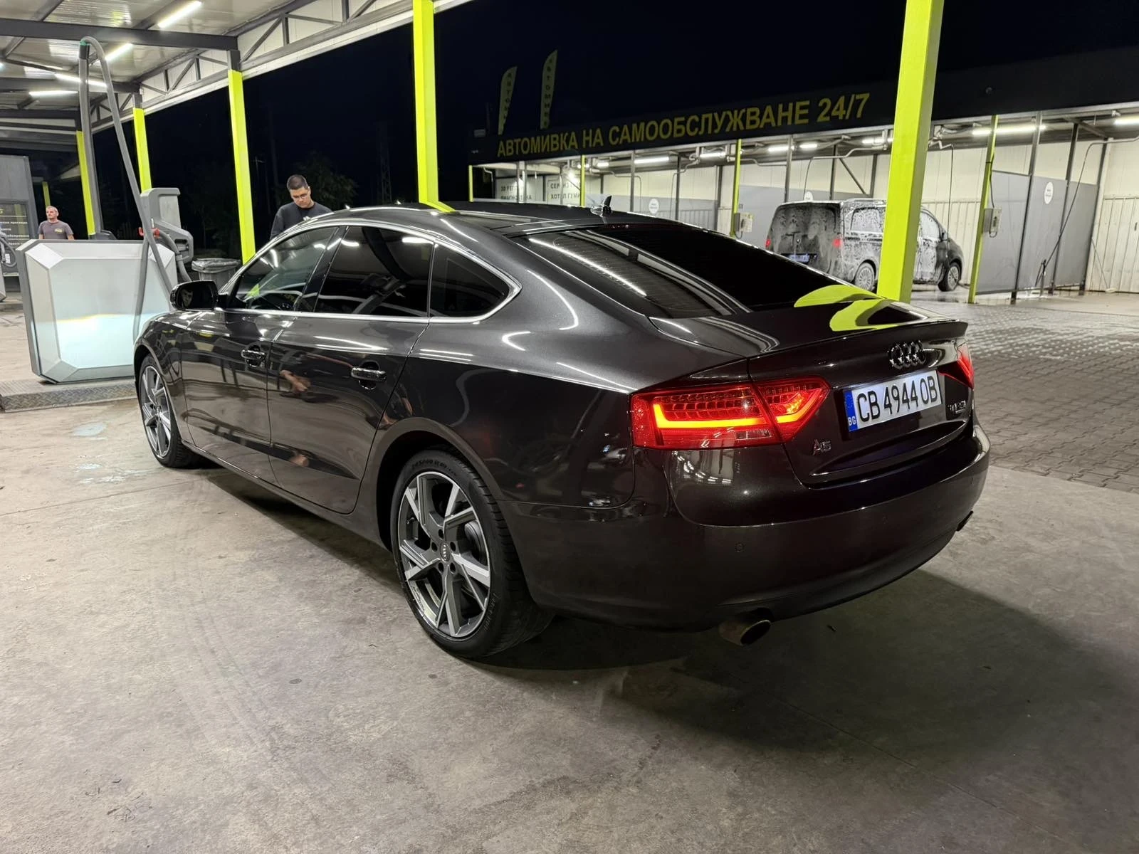 Audi A5 1.8 tfsi, снимка 7 - Автомобили и джипове - 56649110