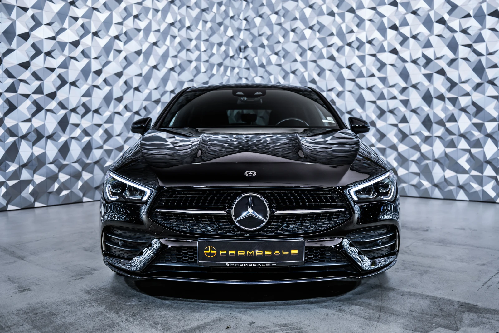 Mercedes-Benz CLA 200 AMG* Подгрев, снимка 2 - Автомобили и джипове - 56710892