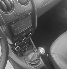 Dacia Duster 4х4 1.2 TCE-Navi, Kamera, Koja - 15500 лв. - 79331501 12