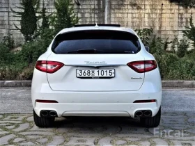 Maserati Levante 3.0D * LUXURY * AWD * ОБДУХВАНЕ * ЩОРИ * H/K *  | Auto.bg — изображение 4
