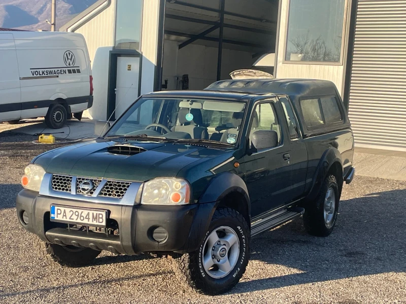 Nissan Navara, снимка 1 - Автомобили и джипове - 48503963