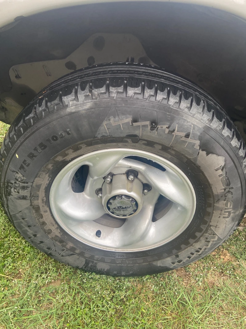 Hyundai Galloper, снимка 14 - Автомобили и джипове - 51871331