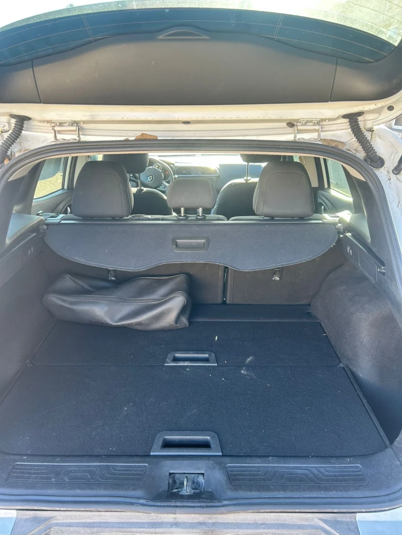 Renault Kadjar, снимка 9 - Автомобили и джипове - 52926666