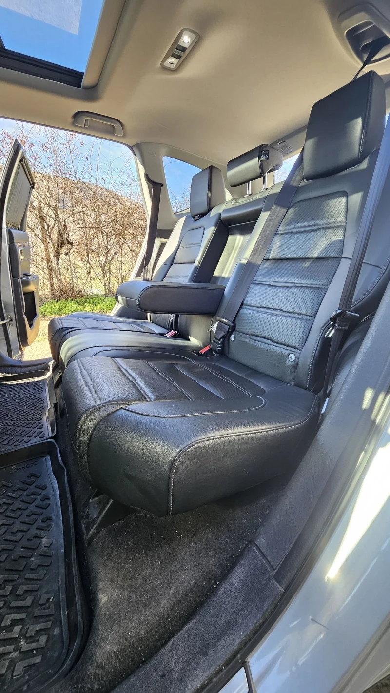 Honda Cr-v Executive, снимка 6 - Автомобили и джипове - 52950690