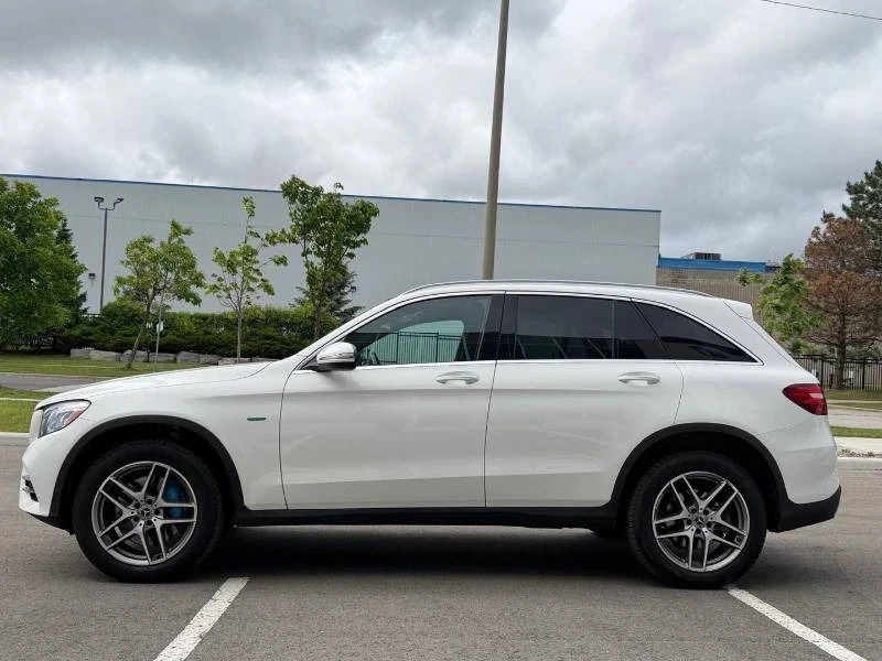 Mercedes-Benz GLC 350 * PLUG IN * 4MATIC * AMG * ФИНАНСИРАНЕ, снимка 13 - Автомобили и джипове - 54983559