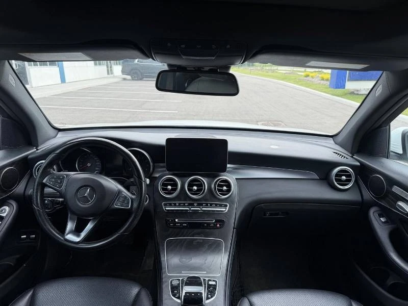 Mercedes-Benz GLC 350 * PLUG IN * 4MATIC * AMG * ФИНАНСИРАНЕ, снимка 9 - Автомобили и джипове - 54983559