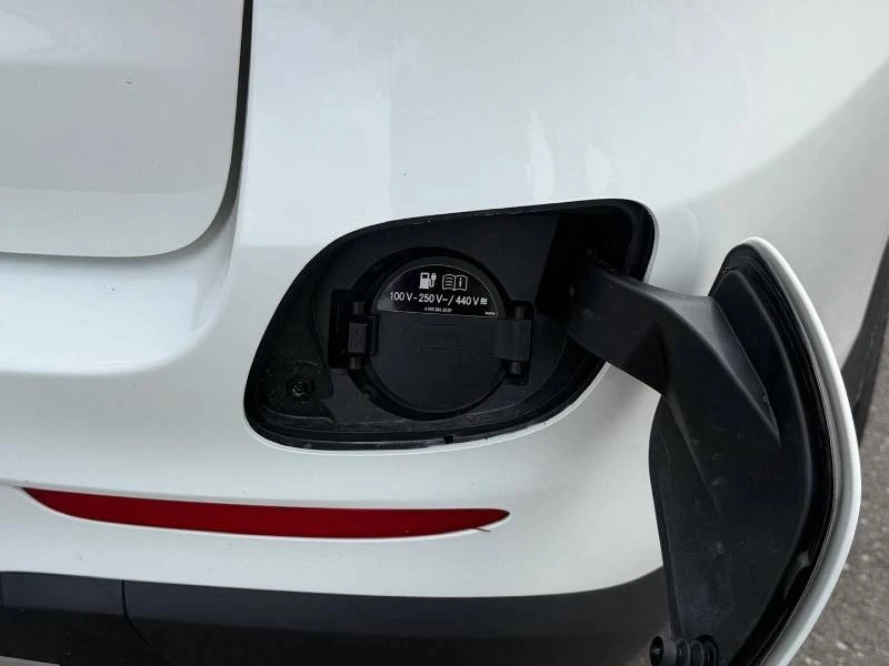 Mercedes-Benz GLC 350 * PLUG IN * 4MATIC * AMG * ФИНАНСИРАНЕ, снимка 14 - Автомобили и джипове - 54983559