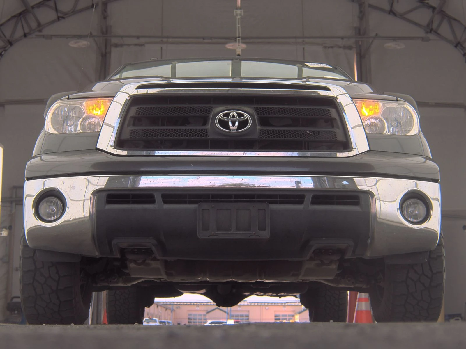 Toyota Tundra 5.7L V8* ОТ ПРЕДСТАВИТЕЛСТВО* ПЕРФЕКТЕН ЗА ГАЗ - изображение 3