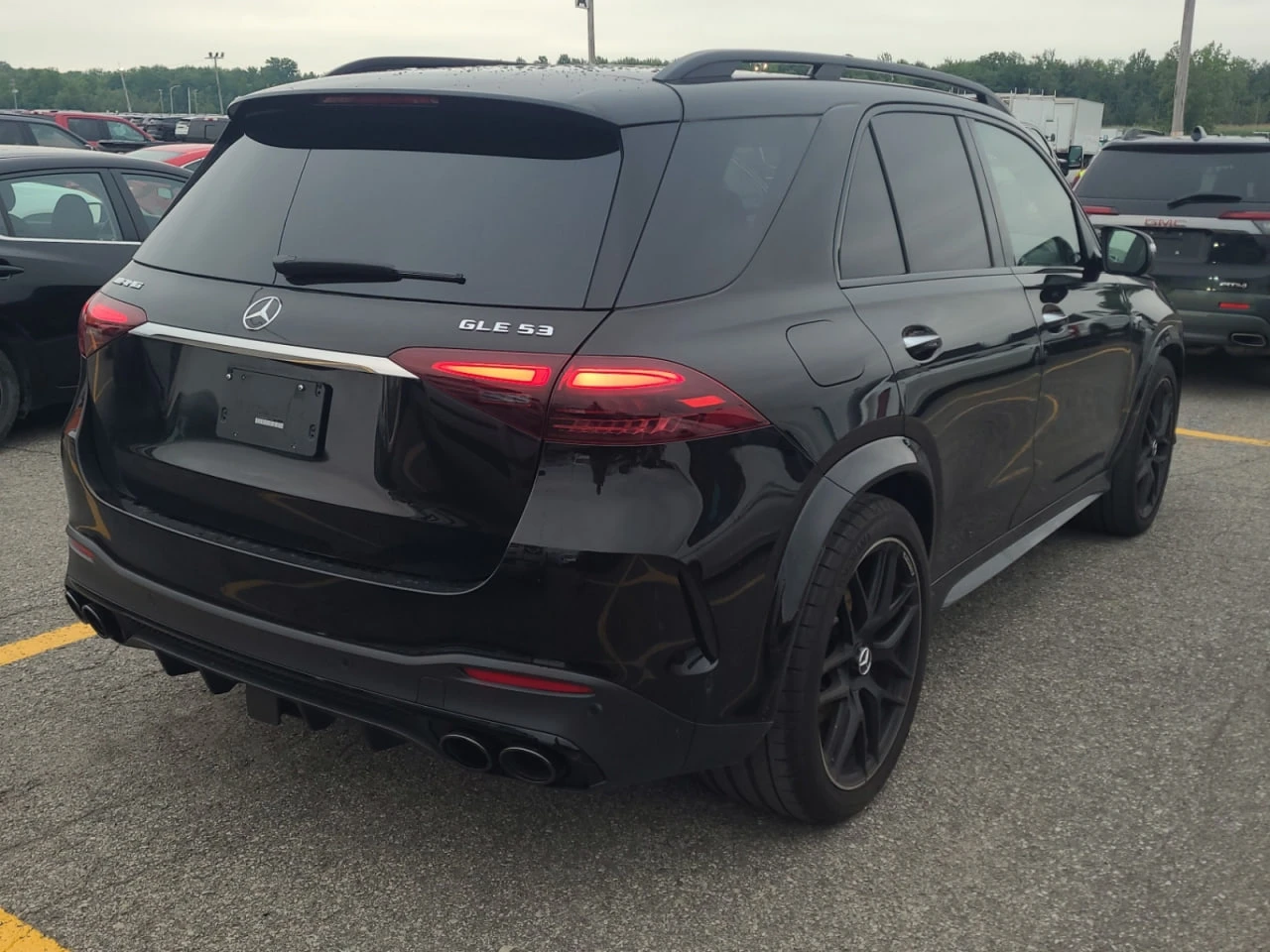 Mercedes-Benz GLE 53 4MATIC * CARFAX * АВТО КРЕДИТ * ЦЕНА ДО БГ! - изображение 4