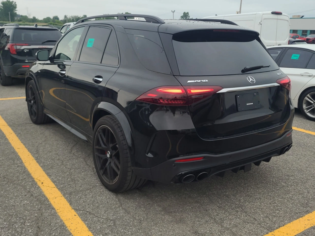 Mercedes-Benz GLE 53 4MATIC * CARFAX * АВТО КРЕДИТ * ЦЕНА ДО БГ! - изображение 3