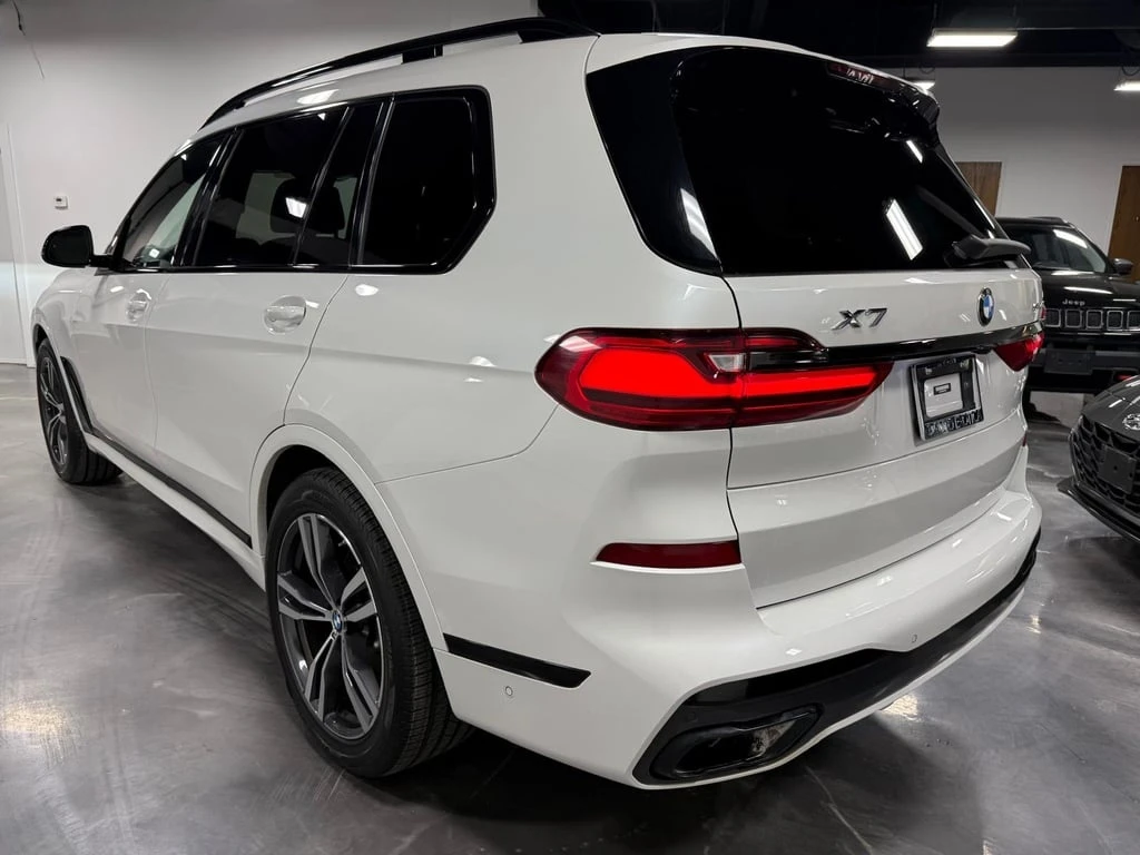 BMW X7 * xDrive40i * CARFAX *    | Mobile.bg   2