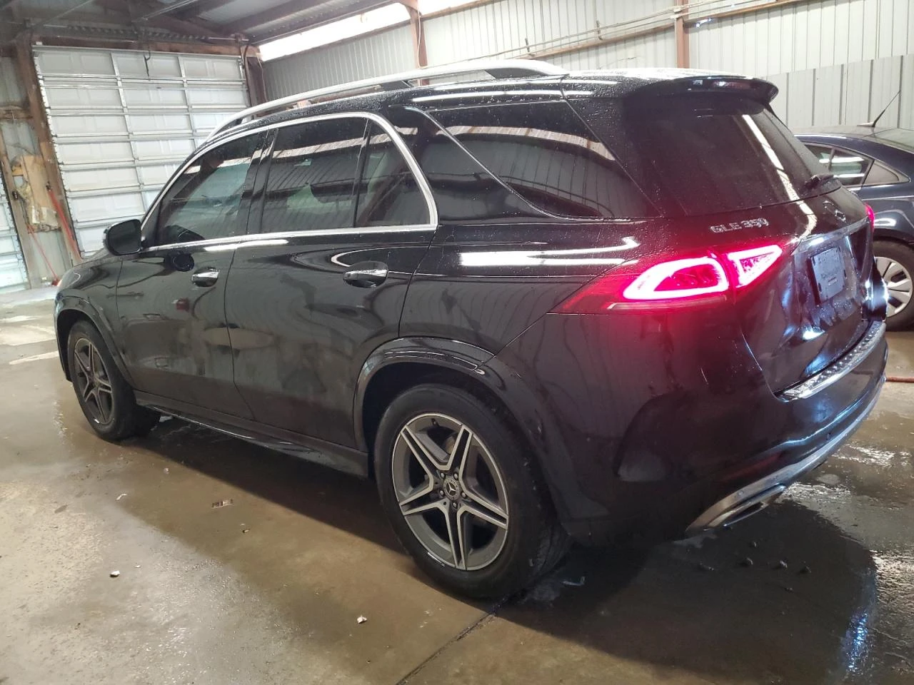 Mercedes-Benz GLE 350 4MATIC AMG* BURMESTER* 360* BLIND SPOT - изображение 4