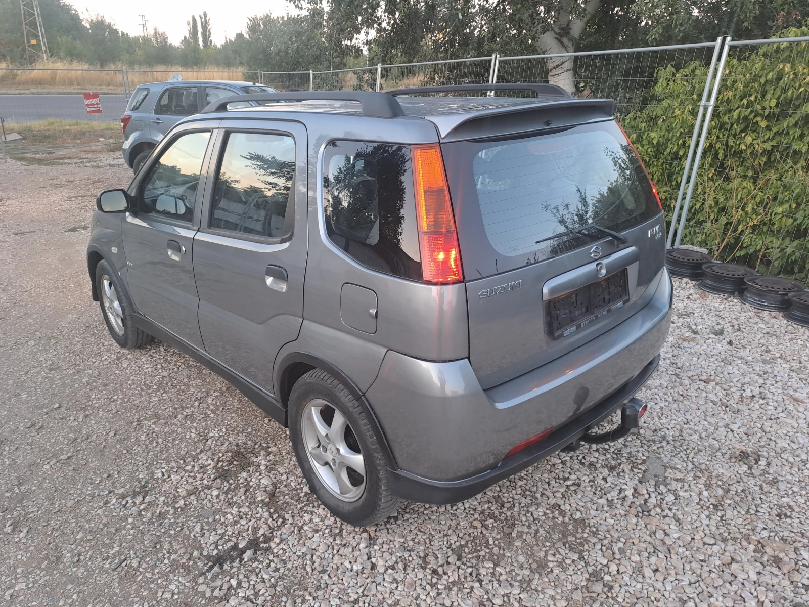 Suzuki Ignis 1.3i 4x4 ESKLUZIVE  | Mobile.bg � ����������� 4