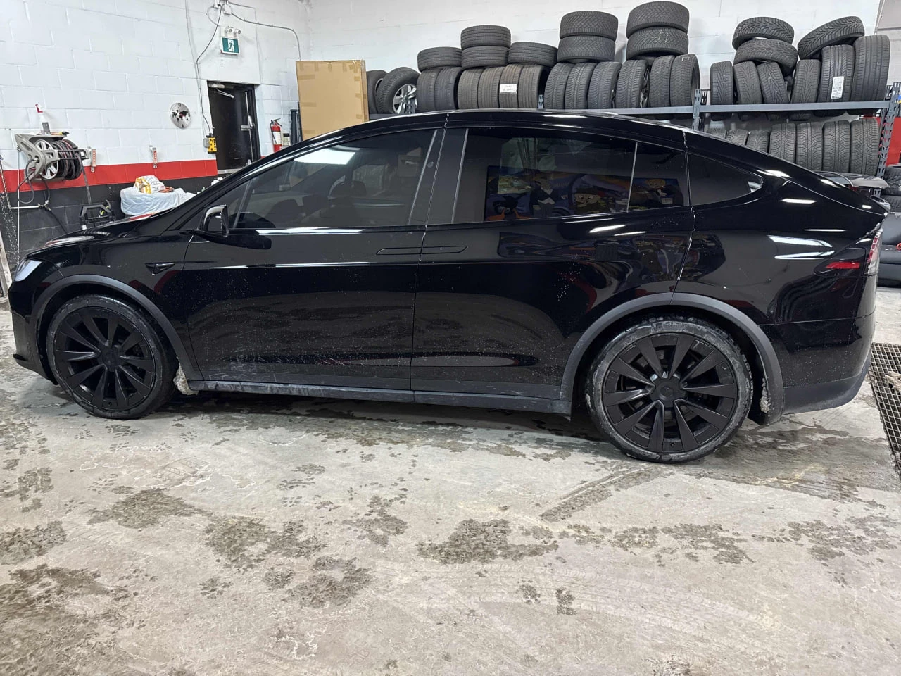Tesla Model X PLAID AWD * ЛИЦЕНЗИРАН ПРОДАВАЧ* , снимка 3 - Автомобили и джипове - 53733383