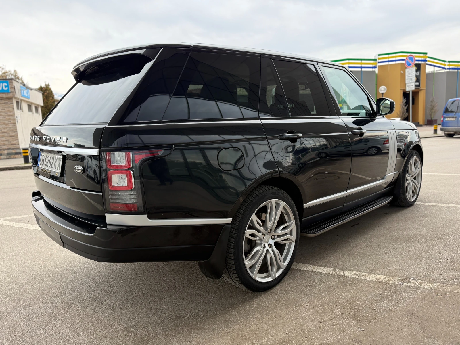 Land Rover Range rover 6 МЕСЕЦА ГАРАНЦИЯ/4.4 SDV8 340к.с. Autobiography, снимка 4 - Автомобили и джипове - 53821975