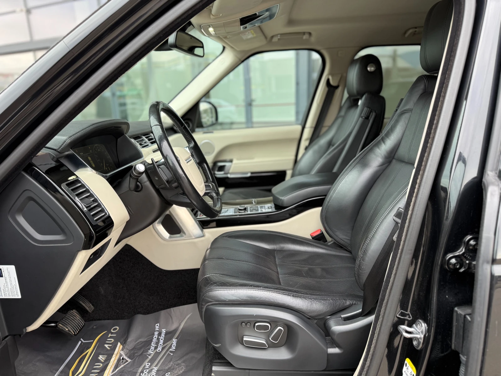 Land Rover Range rover 6 МЕСЕЦА ГАРАНЦИЯ/4.4 SDV8 340к.с. Autobiography, снимка 7 - Автомобили и джипове - 53821975