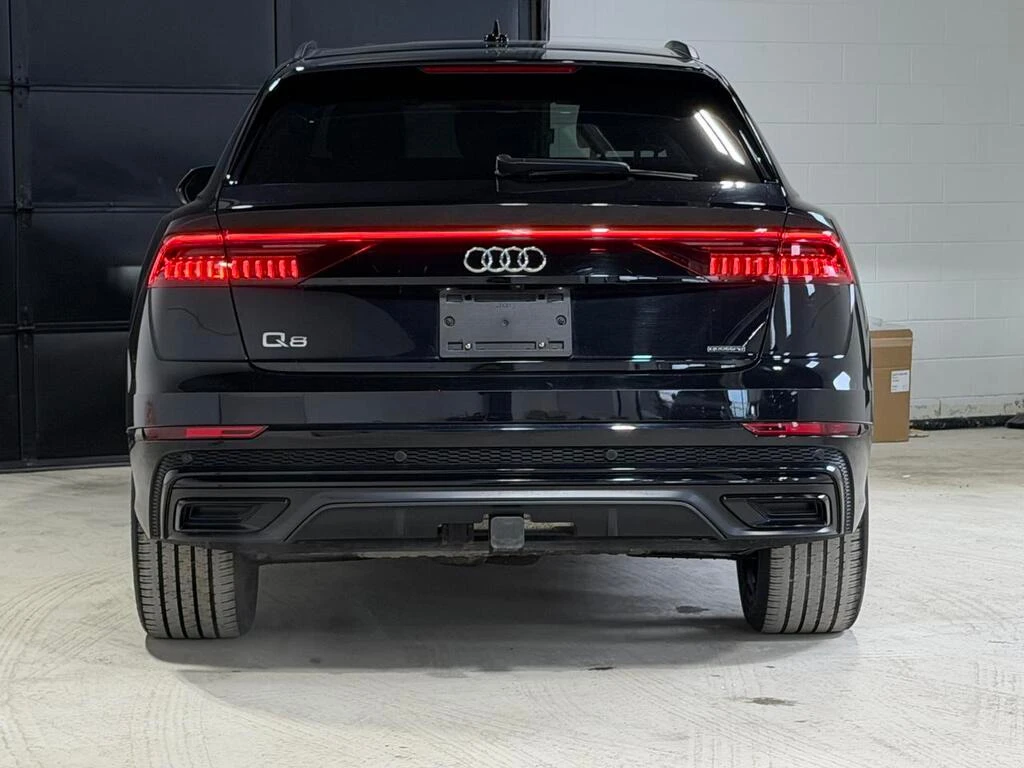 Audi Q8 * * CARFAX * * АВТО КРЕДИТ * * , снимка 3 - Автомобили и джипове - 53990991