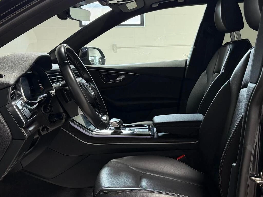 Audi Q8 * * CARFAX * * АВТО КРЕДИТ * * , снимка 5 - Автомобили и джипове - 53990991