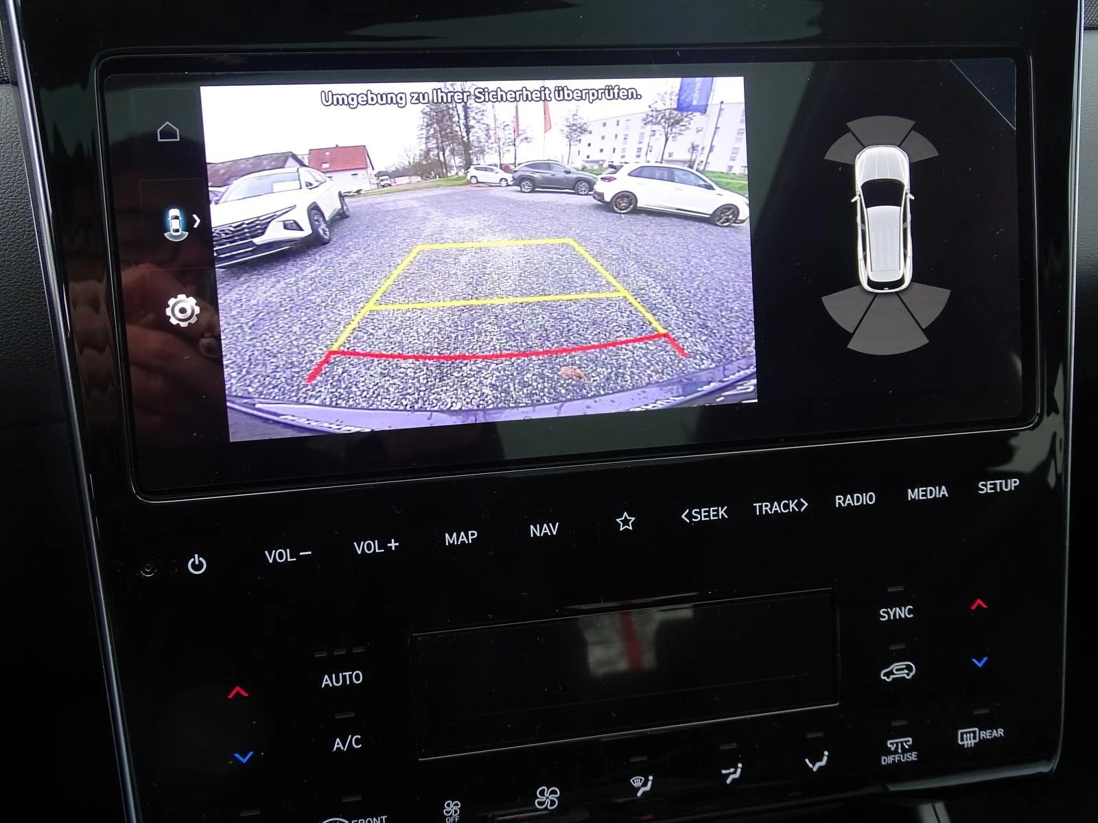 Hyundai Tucson 1.6 TGDi PHEV 4WD TREND AHK/NAVI/ACC/LED, снимка 9 - Автомобили и джипове - 54127453