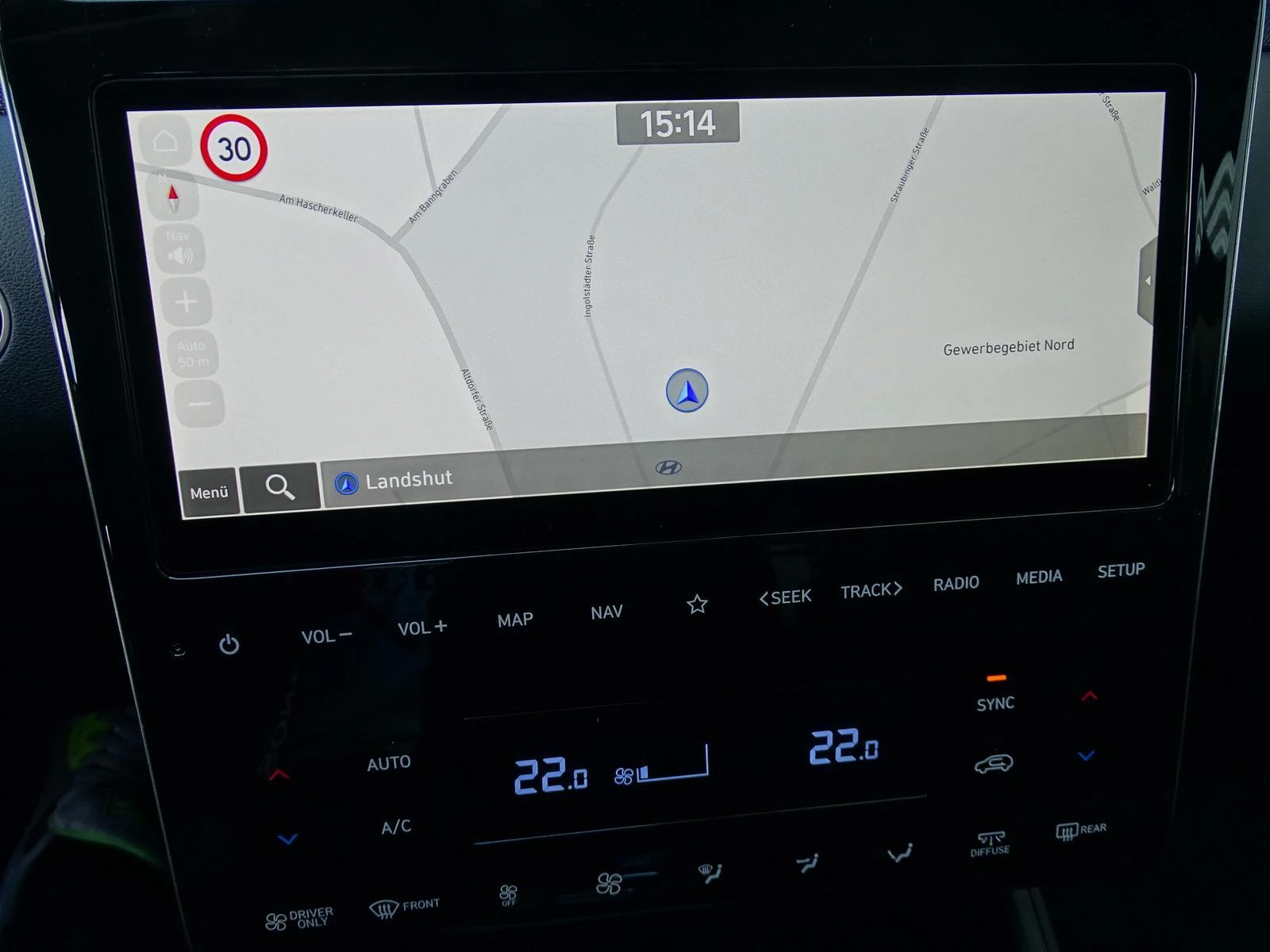 Hyundai Tucson 1.6 TGDi PHEV 4WD TREND AHK/NAVI/ACC/LED, снимка 8 - Автомобили и джипове - 54127453