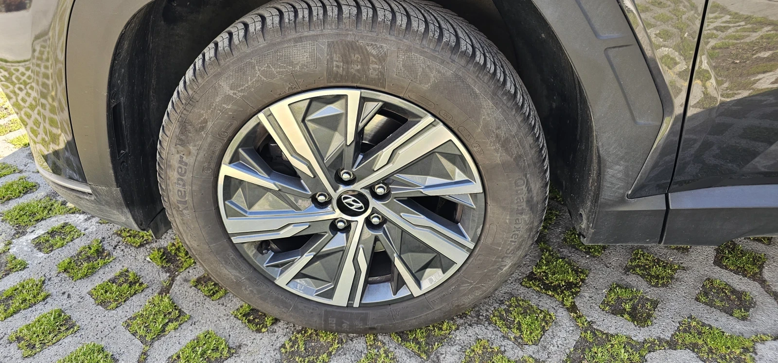 Hyundai Tucson, снимка 8 - Автомобили и джипове - 54342253