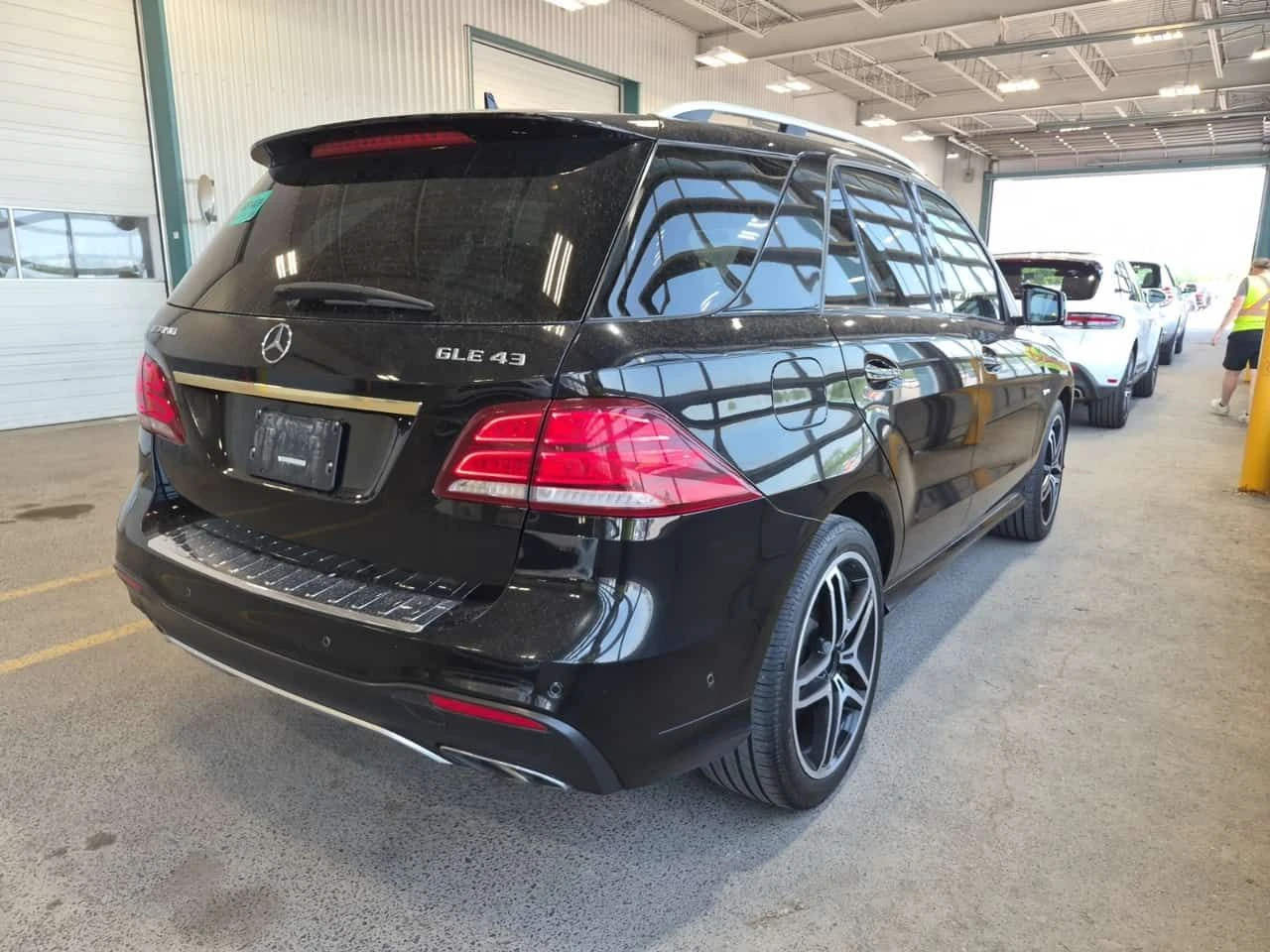 Mercedes-Benz GLE 43 AMG ��������� * HARMAN/KARDON * ��������� * ���� *  | Mobile.bg � ����������� 3