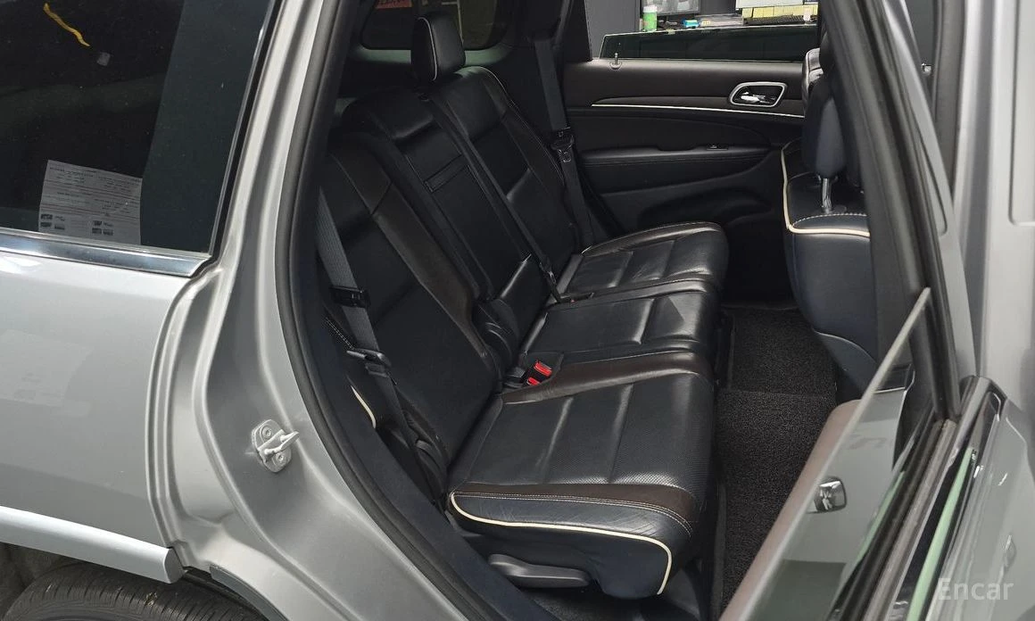Jeep Grand cherokee, снимка 11 - Автомобили и джипове - 55101497