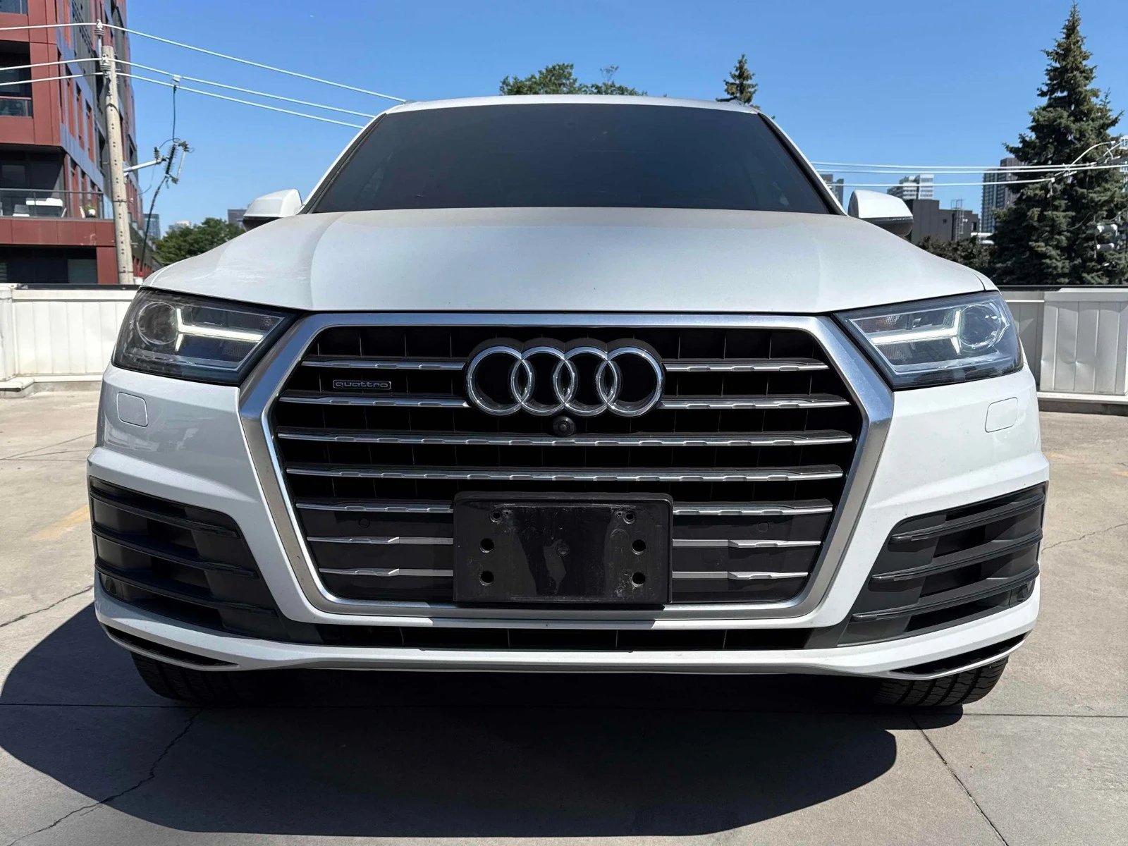 Audi Q7 Progressiv * S Line * АвтоКредит * (ЦЕНА ДО БГ), снимка 2 - Автомобили и джипове - 55674471