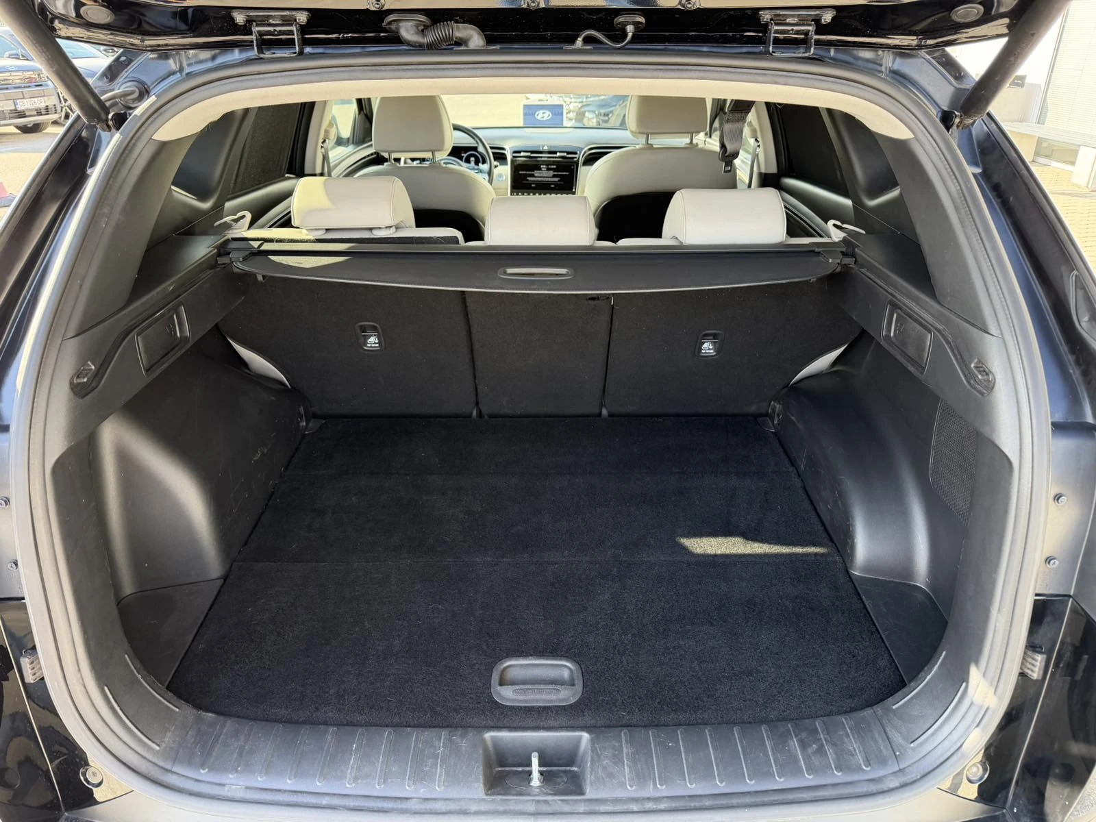 Hyundai Tucson PREMIUM , снимка 17 - Автомобили и джипове - 56091787