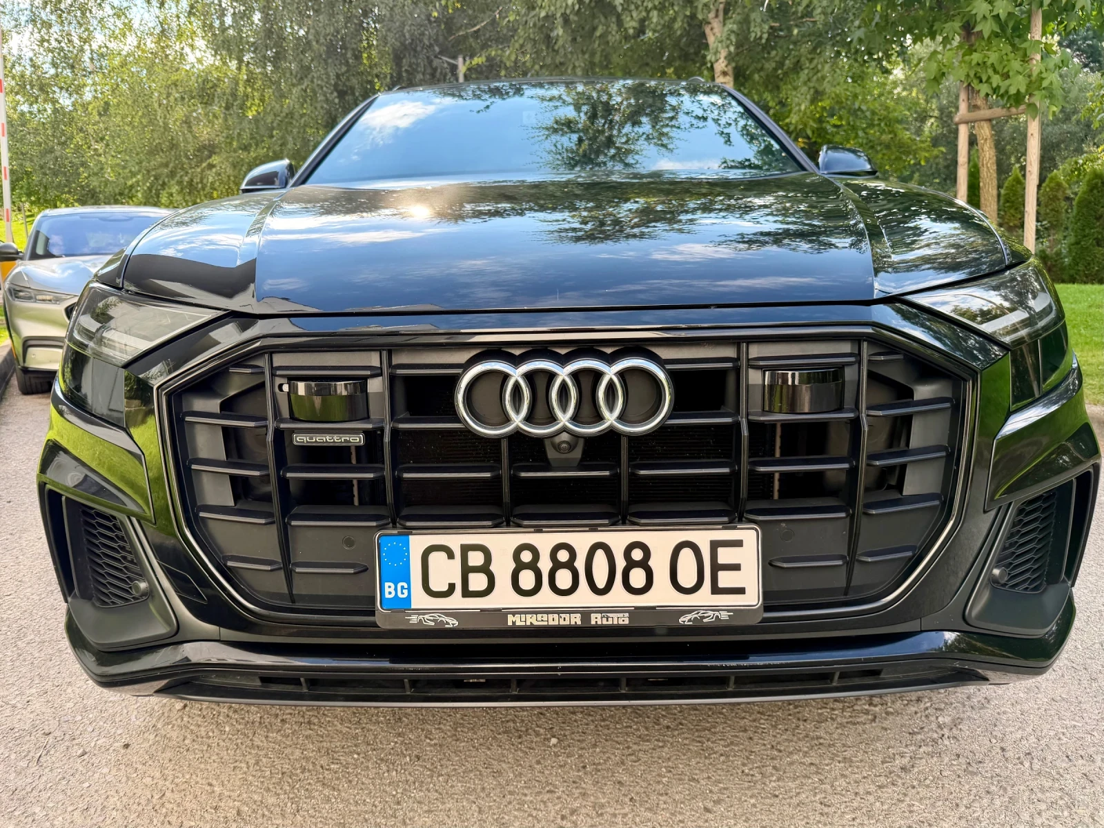 Audi Q8 3.0i Quattro, снимка 2 - Автомобили и джипове - 56163818