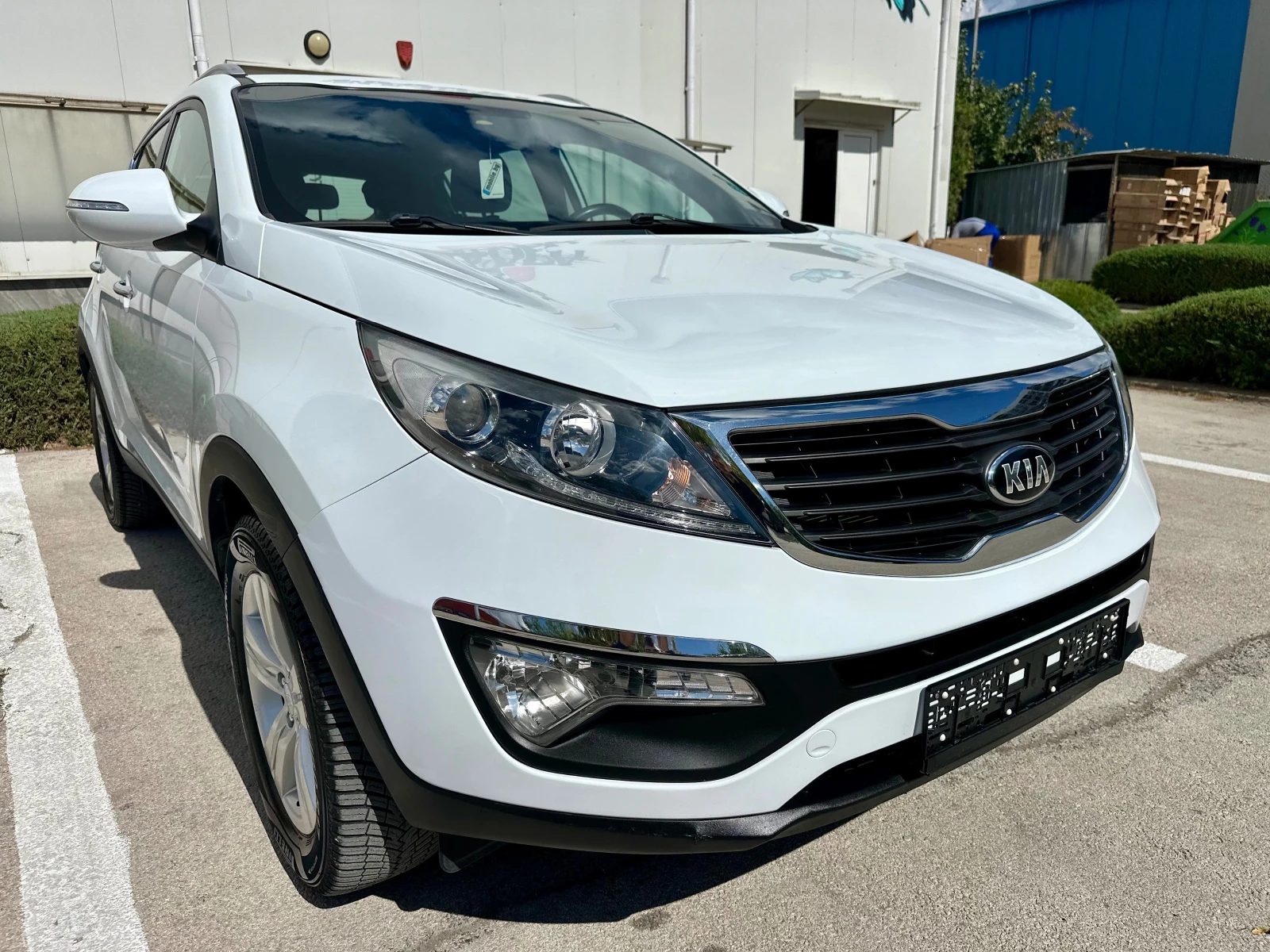 Kia Sportage 1.6 GDI * БЕНЗИН* , снимка 4 - Автомобили и джипове - 56214397