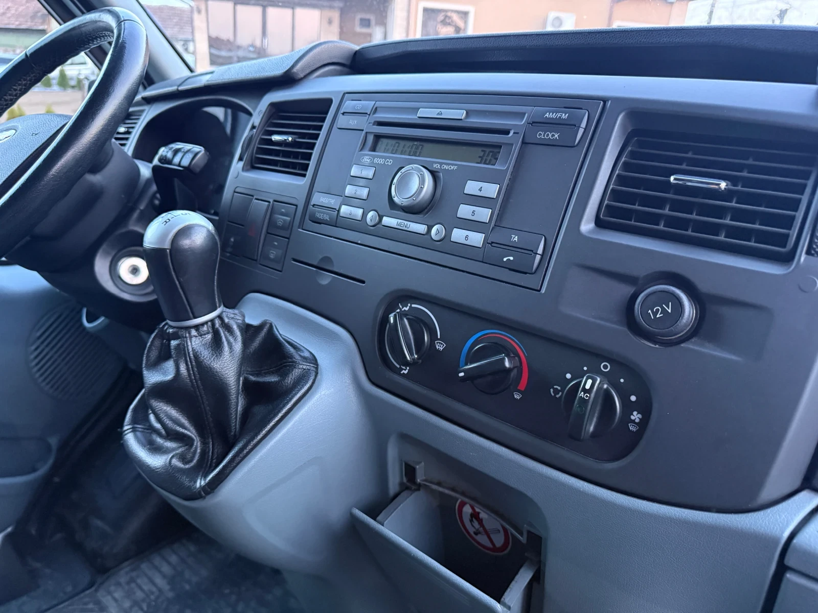 Ford Transit 2.2TDCi, снимка 8 - Бусове и автобуси - 53977183