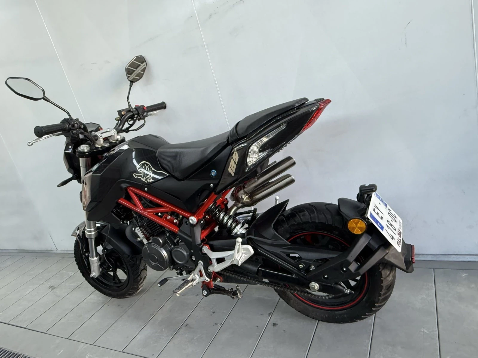 Benelli 125 TNT - изображение 5